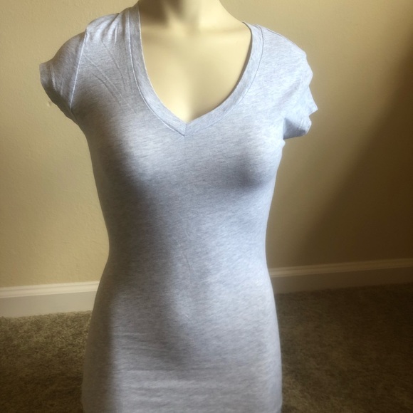 Forever 21 Tops - NWT Forever 21 Gray V-Neck Shirt
